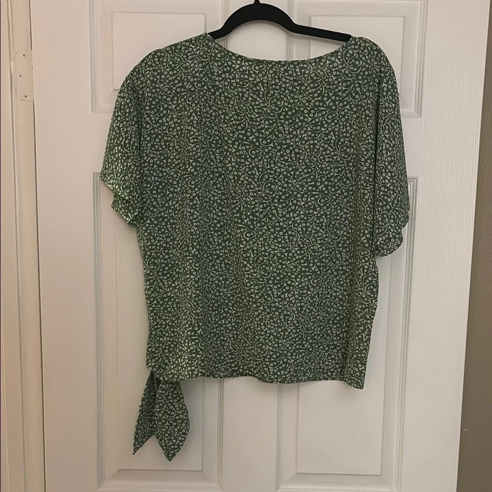 Michael Kors Green Short Sleeve‎ Boxy Blouse